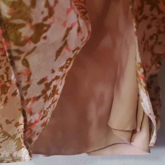 LA JOIE FLoral Blouse in Brown and Pink 3X - Picture 6 of 8